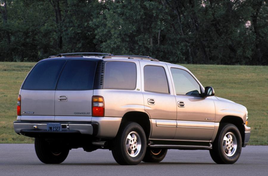  Chevrolet Tahoe 2000 года  (фото 44 из 57)